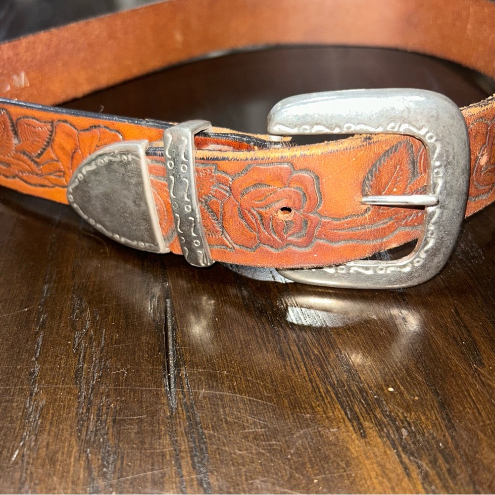 Leather Belt with Roses small/medium - Picture 2 of 8